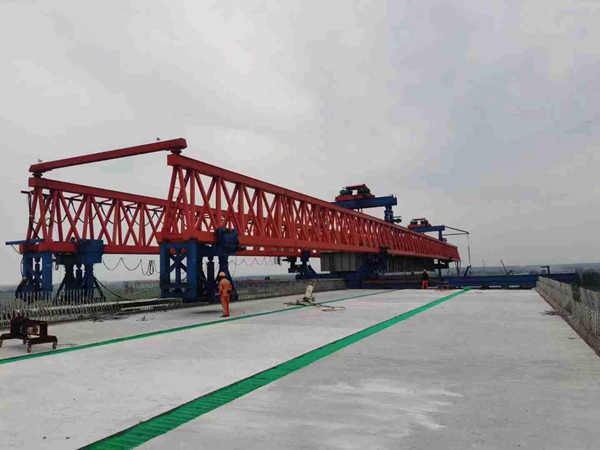 山東煙臺360噸架橋機 山東煙臺360噸架橋機
