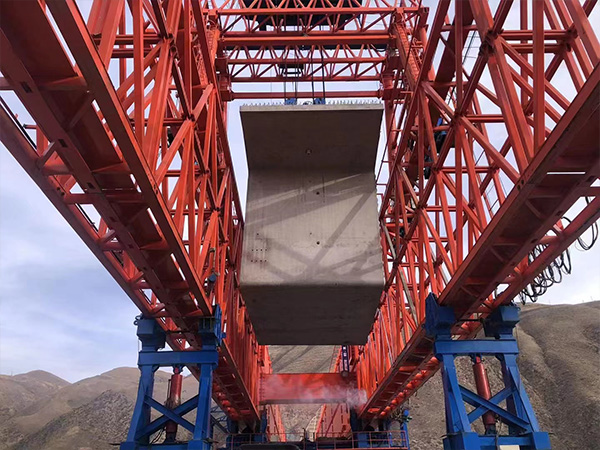 貴陽(yáng)1800噸節(jié)段拼 貴陽(yáng)1800噸節(jié)段拼