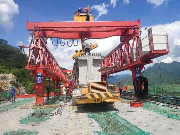 40-180T架橋機(jī)