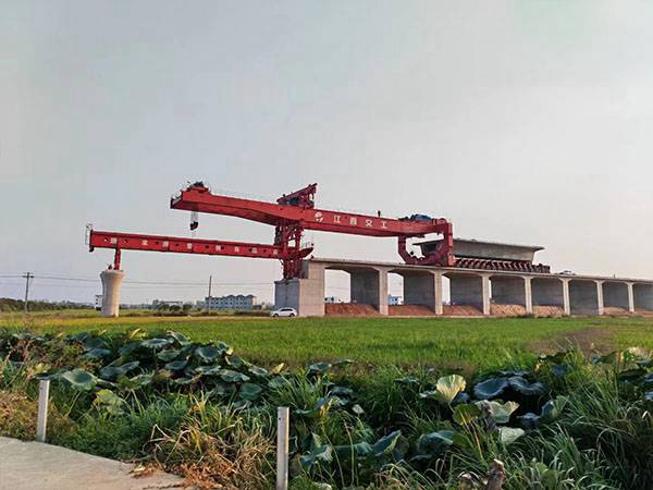 江西900噸高鐵架橋機 江西900噸高鐵架橋機